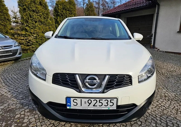 Nissan Qashqai cena 36900 przebieg: 188000, rok produkcji 2012 z Mszczonów małe 352